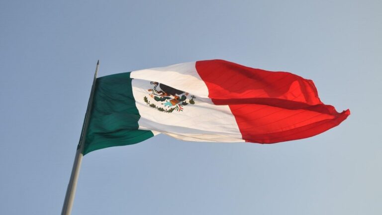 México cria autorização eletrônica para entrada de estrangeiros