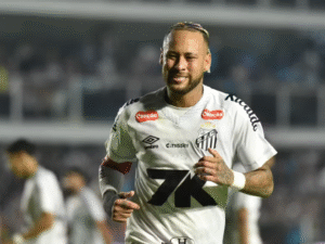Neymar volta a marcar no Brasileirão diante Flamengo