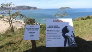 Niterói inaugura placa em homenagem a Juliana Marins
