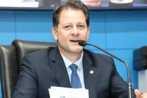 Novo Horizonte do Sul: Renato Câmara solicita melhorias na rede elétrica