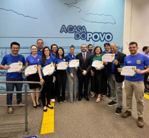 Peritos Criminais do IALF recebem Moção de Congratulação do vereador dr. Lívio  