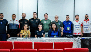 Pezão/Clube Atlético Santista estreia hoje a tarde na Taça Brasil