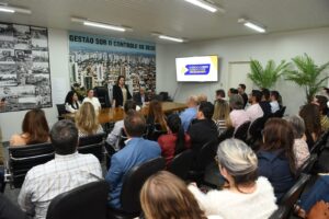 Prefeita Adriane alinha com secretariado nova fase da gestão voltada a investimentos