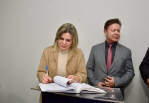 Prefeitura dá posse aos novos membros do Conselho Municipal de Assistência Social