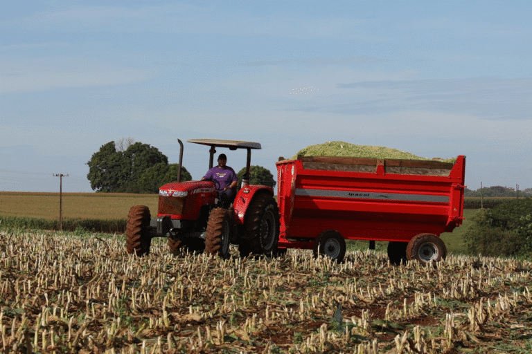 Prefeitura seleciona agricultores familiares para distribuição gratuita de fertilizante orgânico