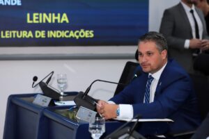 Presença, escuta e ação: Leinha compartilha balanço dos primeiros meses na Câmara