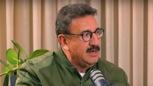 Ratinho abre o jogo e revela qual negócio lhe dá mais dinheiro