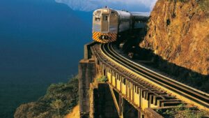 Reality show internacional mostra belezas do trem da Serra do Mar