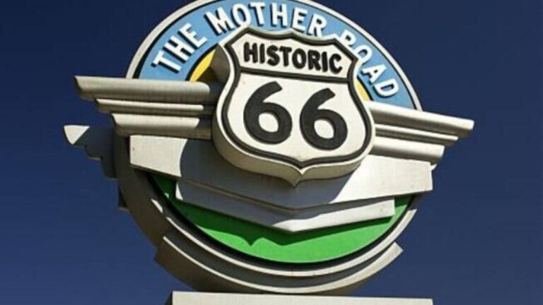Rota 66 completa 100 anos e atrai turistas do mundo inteiro