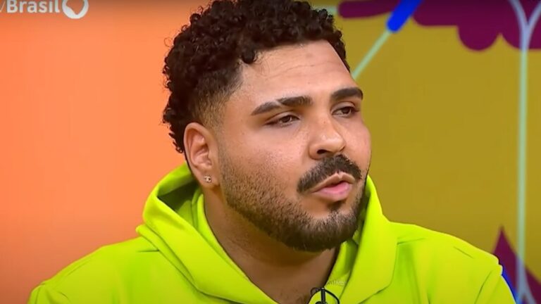 Sem Censura: Paulo Vieira diz como escreveu cena de perdão do pai