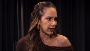 Silvia Abravanel revela paixão por cobras e relembra mordida