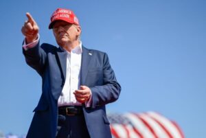 Trump anuncia que vai divulgar tarifas sobre o Brasil em breve