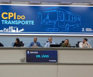Vereador Dr. Lívio apresenta balanço das principais reclamações recebidas pela CPI do Transporte Coletivo