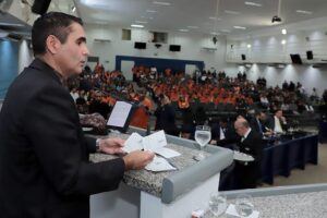 Vereadores homenageiam Legendários de Campo Grande com entrega da Medalha “Pastor Chepe Putzu”