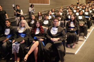 Voucher Desenvolvedor forma primeira turma integrando educação, tecnologia e desenvolvimento