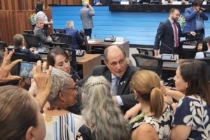 Zé Teixeira fecha semestre com balanço positivo na ALEMS