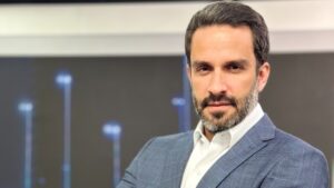 Band faz troca-troca de apresentadores após saída de jornalista