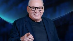 Depois de escândalo, Rede TV! mantém programa da Ultrafarma