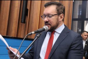 Deputado Lucas de Lima propõe programa para incentivar prática esportiva entre autistas