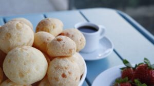 Dia do Pão de Queijo: da tradição mineira ao cardápio global