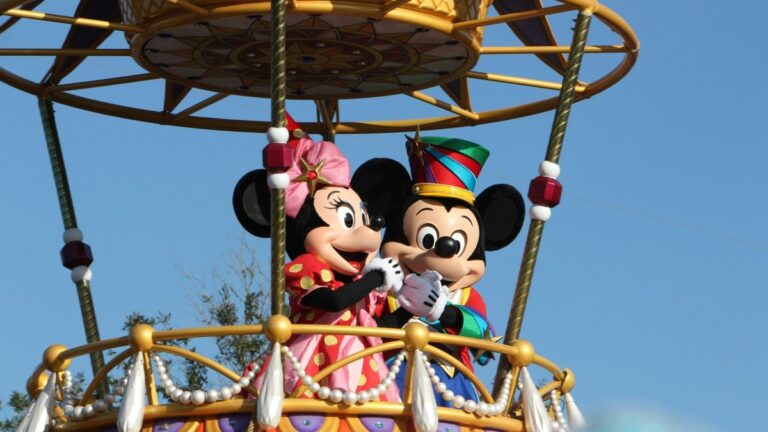 Disney anuncia nova regra para entrada nos parques