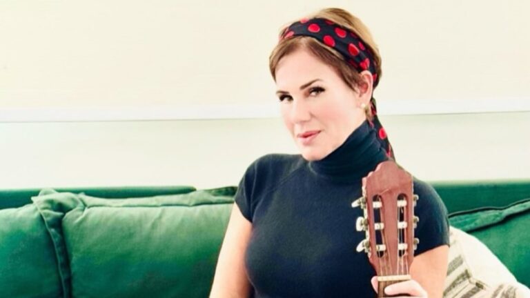 Ex-paquita diz que Brasil pode fazer macumba contra Trump
