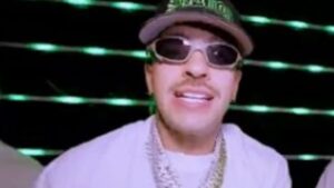 Feid acaba de lançar o single "Se Lo Juro Mor"