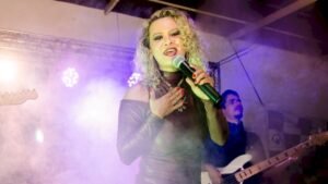 Feira do Vale apresenta Carliane Alves  em evento gratuito