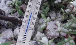 Haja casaco! Nova frente fria traz chuva e derruba temperaturas no Brasil; saiba onde