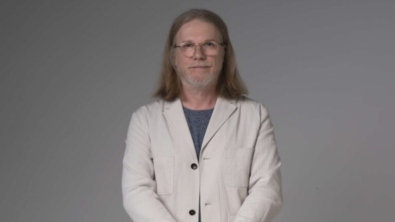 Humberto Gessinger celebra acústico dos Engenheiros em show em SP