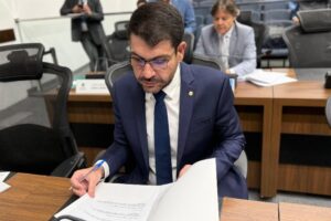 Jamilson Name solicita motocicletas para fortalecer atuação da PM em São Gabriel do Oeste