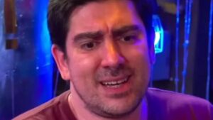 Marcelo Adnet revela abuso na infância e traumas