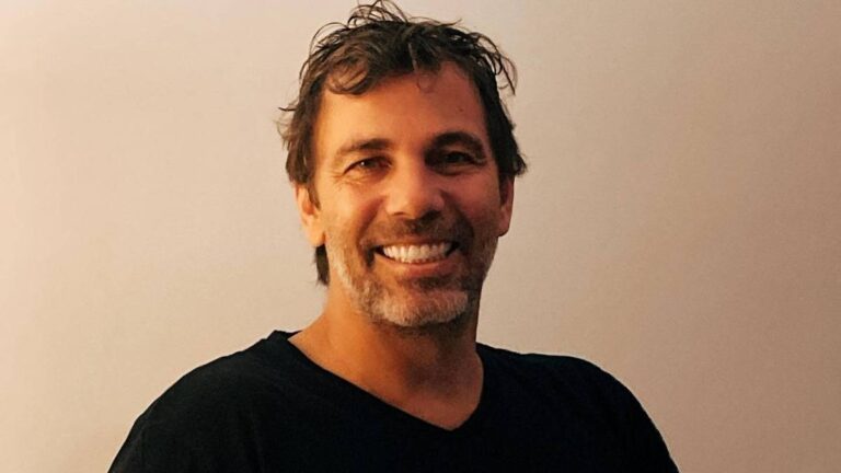 Marcelo Faria vai estrelar adaptação de Crime e Castigo no teatro
