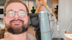 “Moço das lancheiras” conta vida difícil antes da fama na web