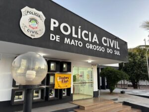 Motorista é detido pela PRF por suspeita de embriaguez ao volante na BR-163, em Coxim