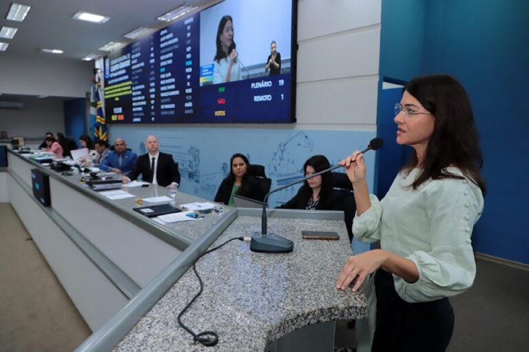 Na Tribuna, médica apresenta dados dos 12 anos do Hospital de Amor