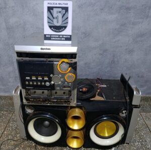 PM apreende equipamento de som por perturbação do sossego em Rio Verde