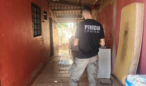Padrasto é preso por estupro e mãe por coação e dar bebida a menor