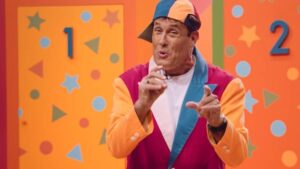 Porta dos Desesperados estreia no SBT com o mesmo ibope de Chaves
