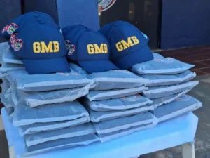 Prefeitura entrega fardamento completo para Guarda Municipal de Bonito