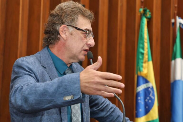 Projeto de Resolução cria honrarias para reconhecer profissionais da saúde