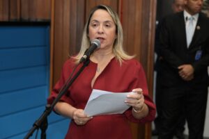 Proposta obrigada informação sobre direito de cancelar débitos automáticos