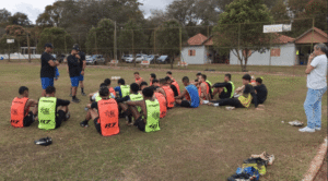 Taveira foca na preparação e observações técnicas enquanto aguarda reforços