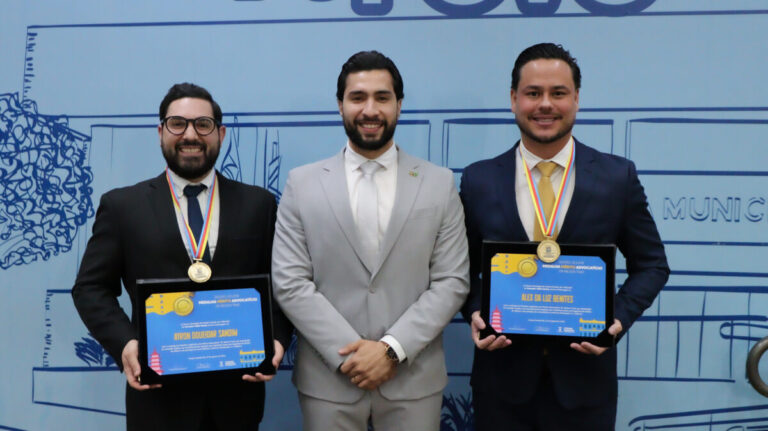 Vereador Fábio Rocha homenageia advogados com Medalha Legislativa do Mérito Advocatício Doutor Nelson Trad