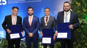 Vereador Fábio Rocha homenageia cidadãos que fortalecem a economia de Campo Grande