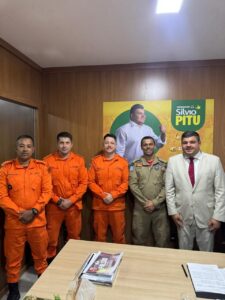 Vereador Sílvio Pitu valoriza heróis do Corpo de Bombeiros e fortalece parceria institucional