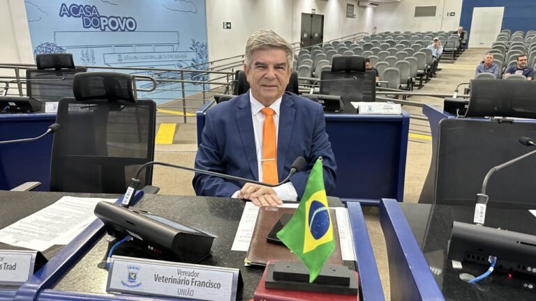 Vereador Veterinário Francisco tem dois projetos aprovados na Câmara Municipal em prol da causa animal