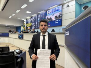 Vereadores aprovam projeto de Rafael Tavares voltado à proteção da infância