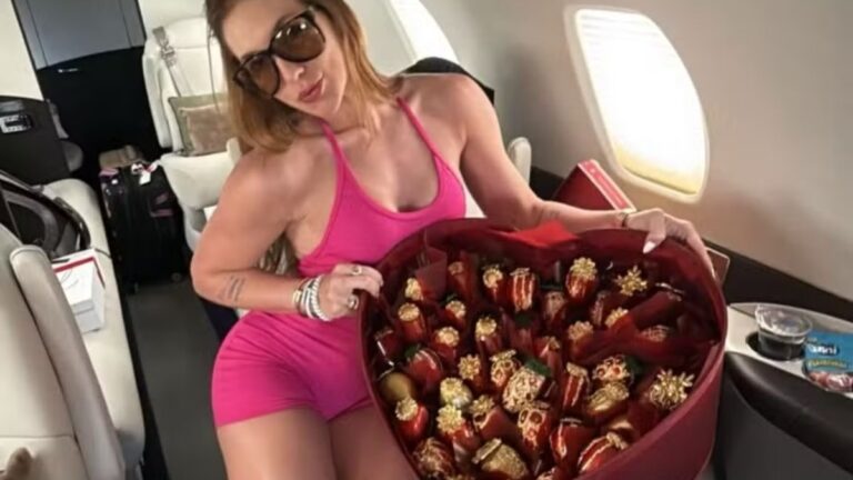 Virginia Fonseca ganha R$ 11 mil em morangos do amor