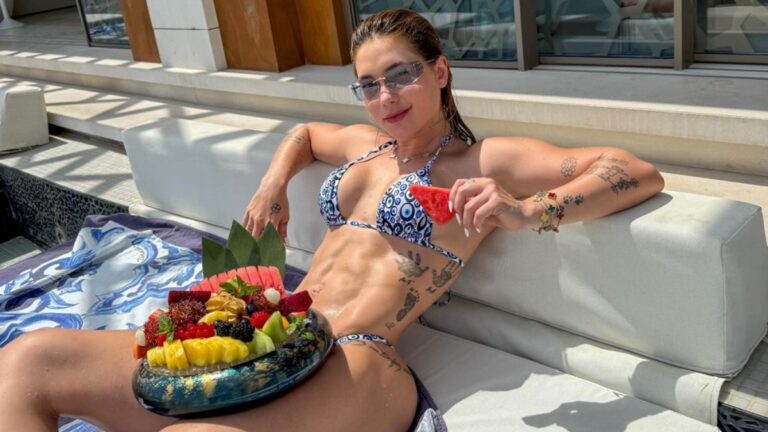 Virginia Fonseca mostra fotos de férias em Dubai: "Vivendo"
